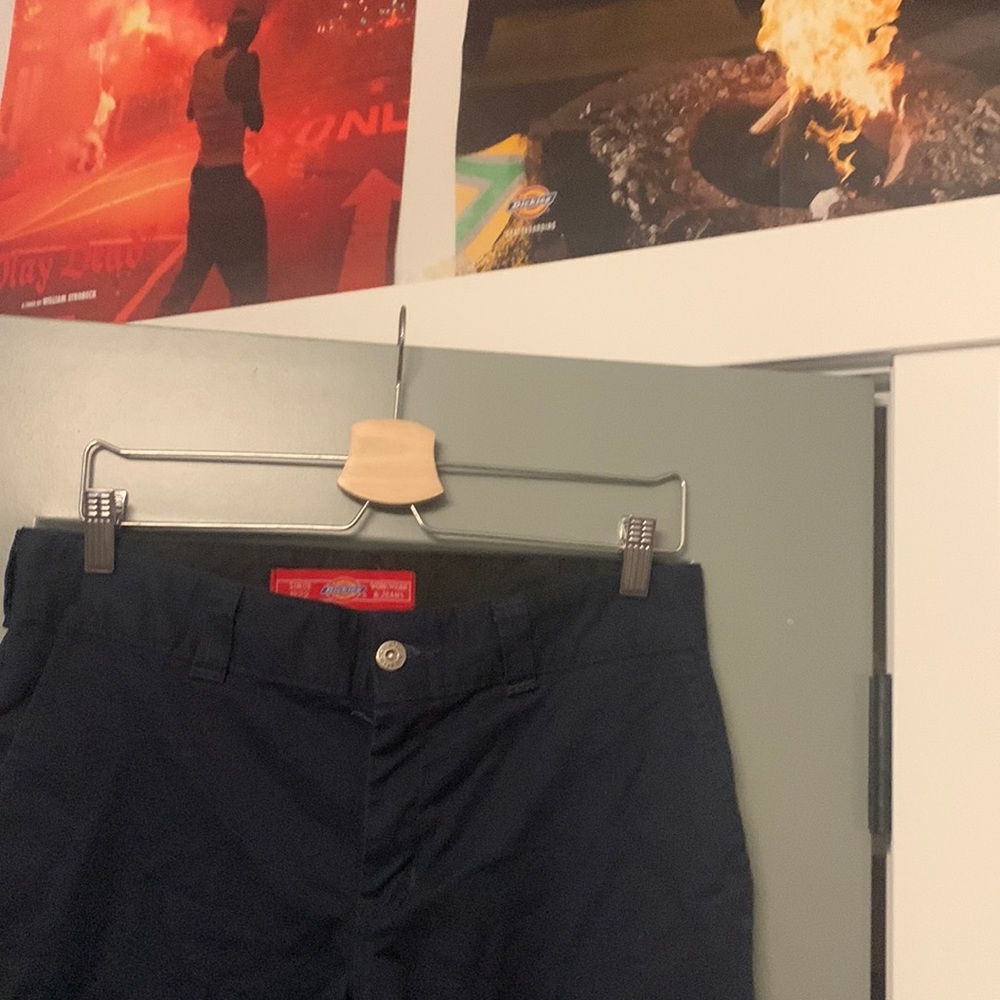 I am selling a pair of dickies workwear/dress pants